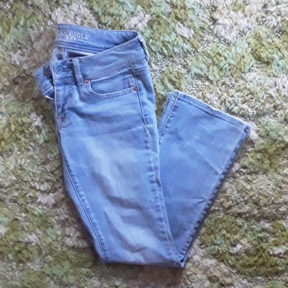 American eagle Jean's new size 4